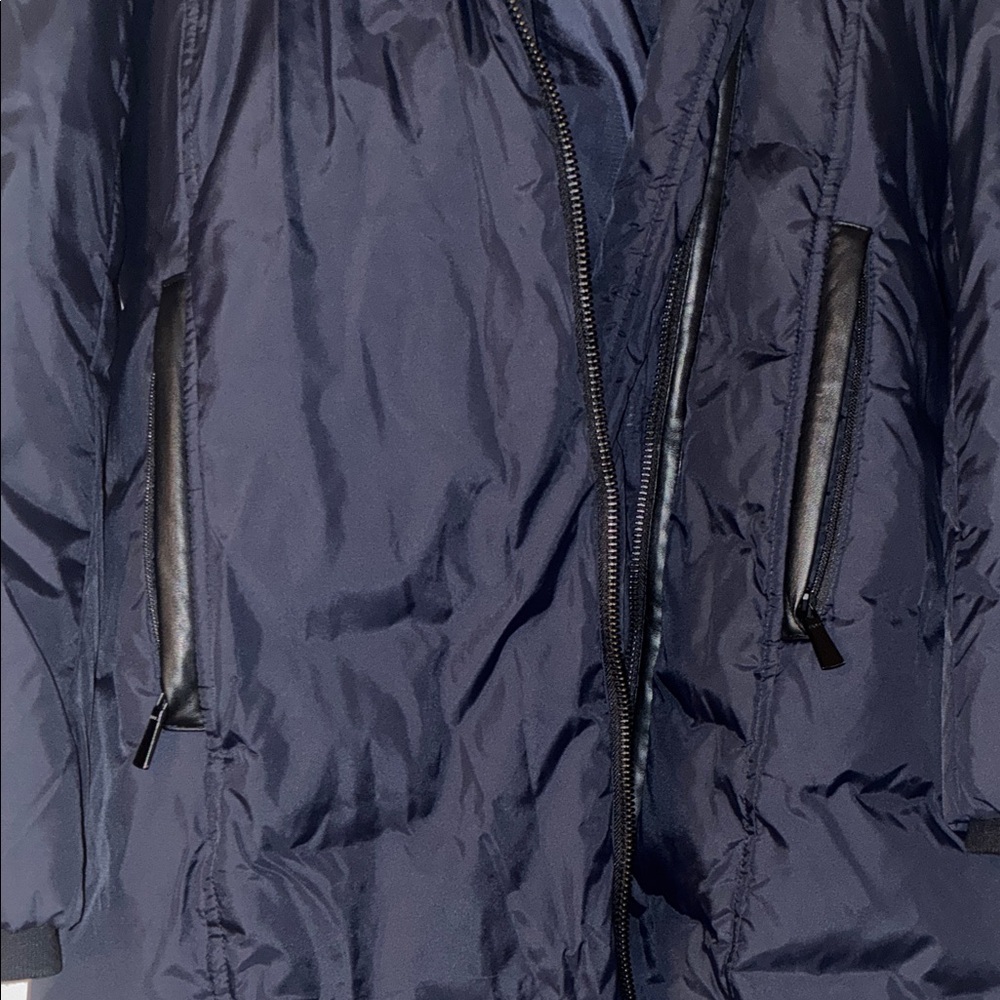 DKNY Midnight Puffer Coat with Faux Fur Trim - Picture 6 of 11